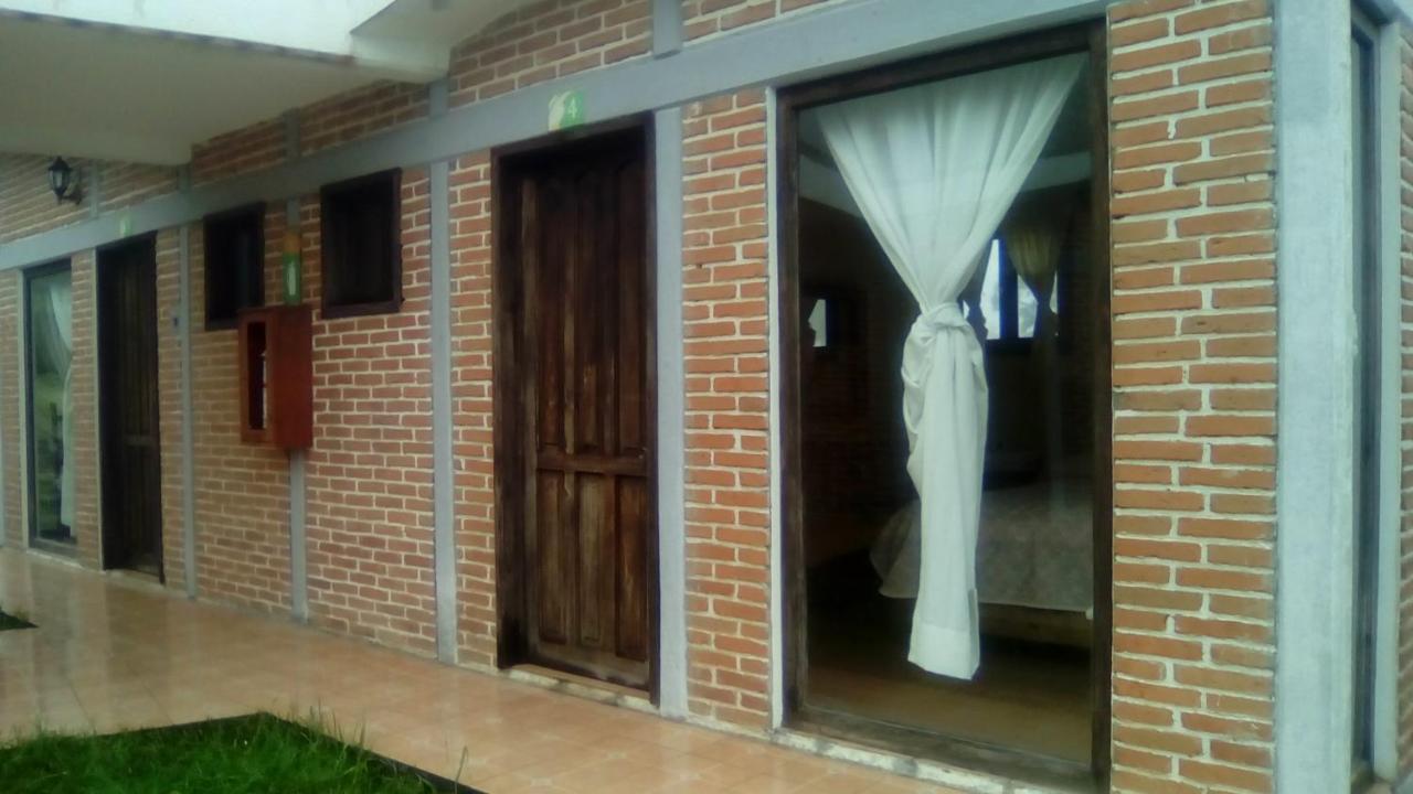 Отель Cabanas Entrada A La Sierra Zacapoaxtla Экстерьер фото